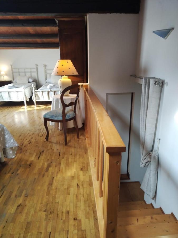Il Casale Del Cortonese Apartment ซัสซารี ภายนอก รูปภาพ